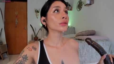 connie    online show from 01/09/25, 01:45