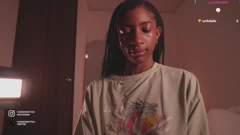   independent model online show from 12/23/24, 08:03