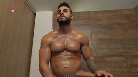 connor_h1 online show from 03/16/26, 05:44