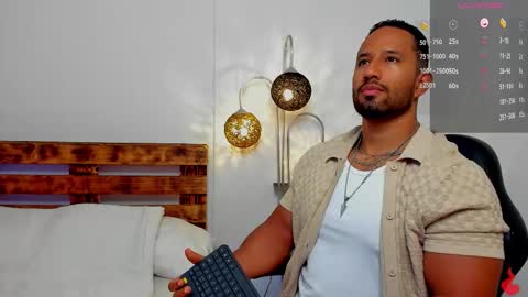 Connor Jackson online show from 10/10/25, 01:15