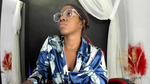 Snapshot of connywellss chatting on 05/05/26, 04:42 Nilo Solem online show from 05/05/26, 04:42