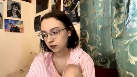 Snapshot of consuelamcelwaine chatting on 03/16/26, 02:32 consuelamcelwaine online show from 03/16/26, 02:32