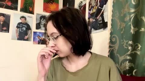 Snapshot of consuelamcelwaine chatting on 03/24/26, 07:57 consuelamcelwaine online show from 03/24/26, 07:57