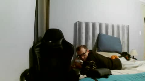 cookiecandyx online show from 05/19/26, 08:04