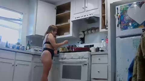 cookienpookie25 online show from 03/02/26, 10:38