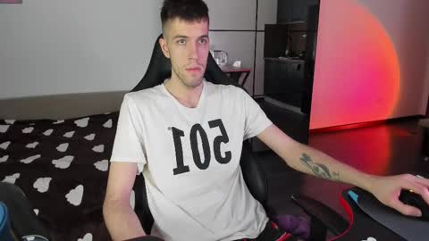 Snapshot of cookies_boys chatting on 03/08/25, 08:57 cookies_boys online show from 03/08/25, 08:57