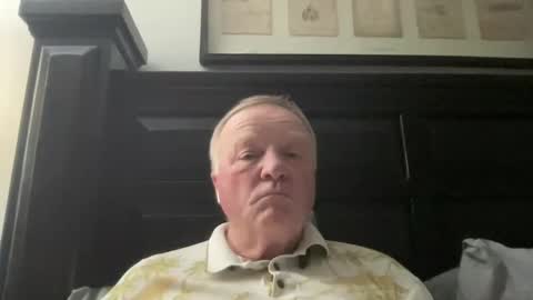 Snapshot of cookoosnest chatting on 12/29/24, 04:38 cookoosnest online show from 12/29/24, 04:38