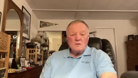 Snapshot of cookoosnest chatting on 01/06/25, 05:41 cookoosnest online show from 01/06/25, 05:41