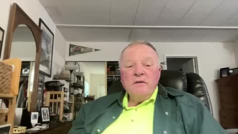 Snapshot of cookoosnest chatting on 01/11/25, 12:44 cookoosnest online show from 01/11/25, 12:44