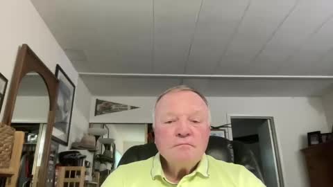 Snapshot of cookoosnest chatting on 01/23/25, 12:46 cookoosnest online show from 01/23/25, 12:46