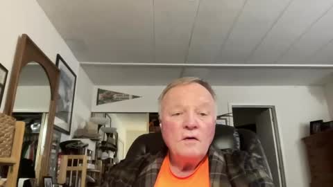 Snapshot of cookoosnest chatting on 02/14/25, 04:47 cookoosnest online show from 02/14/25, 04:47