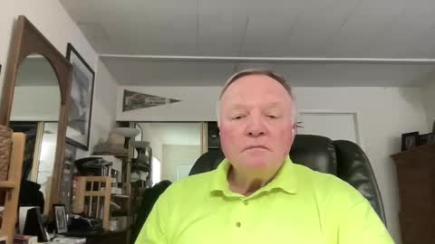 Snapshot of cookoosnest chatting on 02/18/25, 10:47 cookoosnest online show from 02/18/25, 10:47