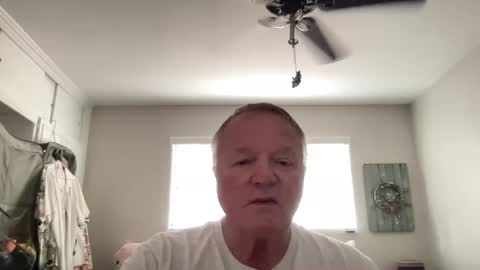 Snapshot of cookoosnest chatting on 02/27/25, 11:59 cookoosnest online show from 02/27/25, 11:59