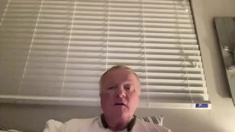 Snapshot of cookoosnest chatting on 03/01/25, 05:52 cookoosnest online show from 03/01/25, 05:52