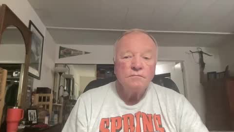 Snapshot of cookoosnest chatting on 09/20/25, 03:24 cookoosnest online show from 09/20/25, 03:24