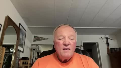 Snapshot of cookoosnest chatting on 11/03/25, 04:25 cookoosnest online show from 11/03/25, 04:25