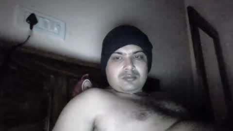 Cool Breeze09 online show from 01/08/25, 06:20