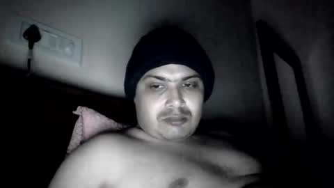 Cool Breeze09 online show from 02/04/25, 05:55