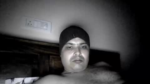 Cool Breeze09 online show from 10/28/25, 06:32