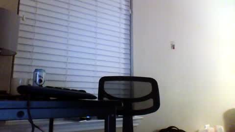 cooldude122222 online show from 12/25/24, 09:34