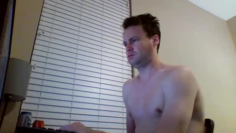 cooldude122222 online show from 12/29/24, 03:22