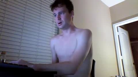 cooldude122222 online show from 01/08/25, 12:38