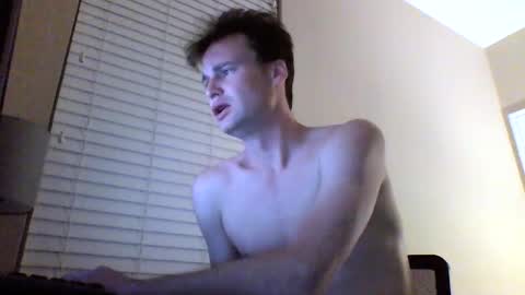 cooldude122222 online show from 01/18/25, 03:09