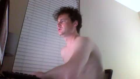 cooldude122222 online show from 03/09/25, 10:41