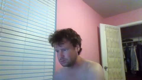 cooldude122222 online show from 10/14/25, 12:17