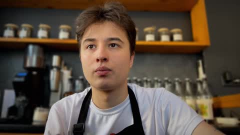 Lisa and Alen online show from 02/19/25, 07:28