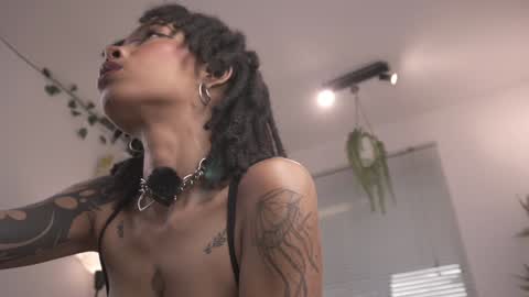 ROSELL 3   online show from 11/07/25, 09:59