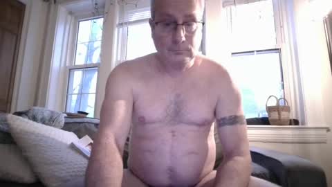 Snapshot of copacetic999 chatting on 02/15/25, 12:33 copacetic999 online show from 02/15/25, 12:33