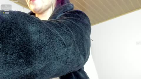Snapshot of coquette_johnson chatting on 01/09/25, 02:29 Coquette Johnson online show from 01/09/25, 02:29