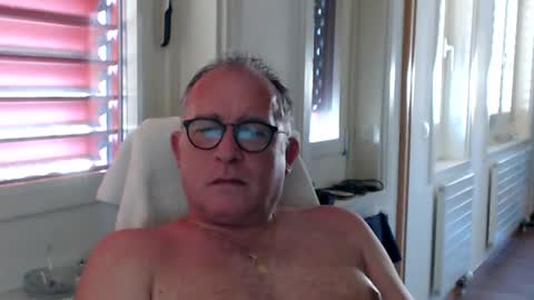 Snapshot of coquin369 chatting on 07/08/26, 05:28 Coquin369 online show from 07/08/26, 05:28