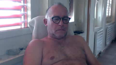 Snapshot of coquin369 chatting on 07/27/26, 06:31 Coquin369 online show from 07/27/26, 06:31