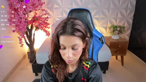  CORA  online show from 02/10/25, 03:53