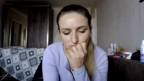 cora_fora online show from 01/14/26, 11:05