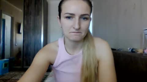 cora_fora online show from 02/09/26, 09:46