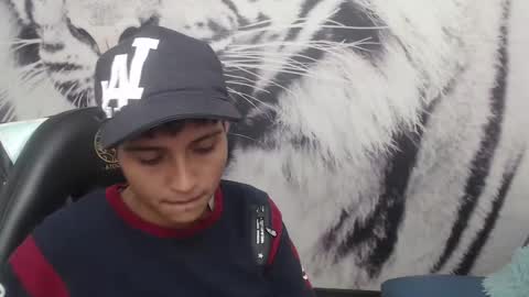 Cora online show from 02/03/25, 11:58