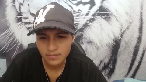 Cora online show from 02/04/25, 09:10