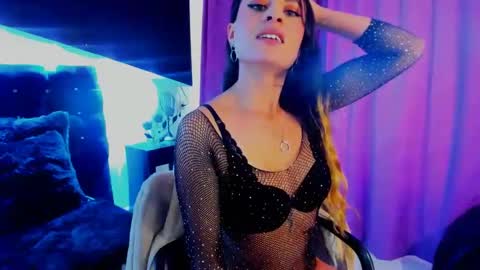 Coral  online show from 01/31/25, 03:44