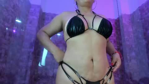 Snapshot of coral_rousee chatting on 07/14/26, 11:38 coral_rousee online show from 07/14/26, 11:38