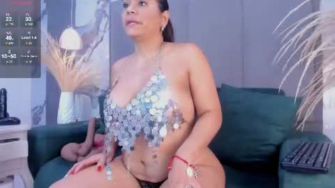 Snapshot of coral_rousee chatting on 07/17/26, 01:07 coral_rousee online show from 07/17/26, 01:07