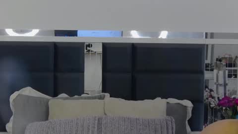 CoraliaDiamond online show from 02/19/25, 09:50