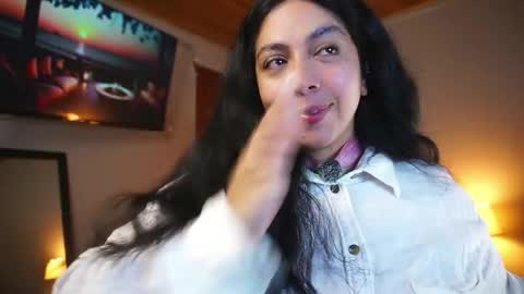 Snapshot of coraline_latin chatting on 04/25/26, 01:41 Coraline online show from 04/25/26, 01:41