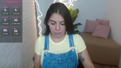 Carolina  online show from 10/13/25, 03:28