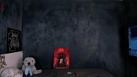 Snapshot of coralinelee chatting on 08/03/26, 02:44 In world ha-ha I am he-he A lot of content and live broadcasts from this day For the fan club viewing privates is free online show from 08/03/26, 02:44