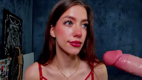Snapshot of coralinelee chatting on 08/07/26, 01:46 In world ha-ha I am he-he A lot of content and live broadcasts from this day For the fan club viewing privates is free online show from 08/07/26, 01:46