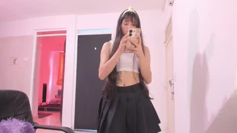 Coraline uwu     Bienvenidos al dulce mundo de Coraline    Hola amores soy Coraline  Una chica  tierna juguetona online show from 04/13/26, 06:13