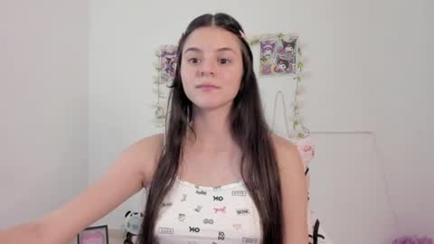 Coraline uwu     Bienvenidos al dulce mundo de Coraline    Hola amores soy Coraline  Una chica  tierna juguetona online show from 07/16/26, 03:23